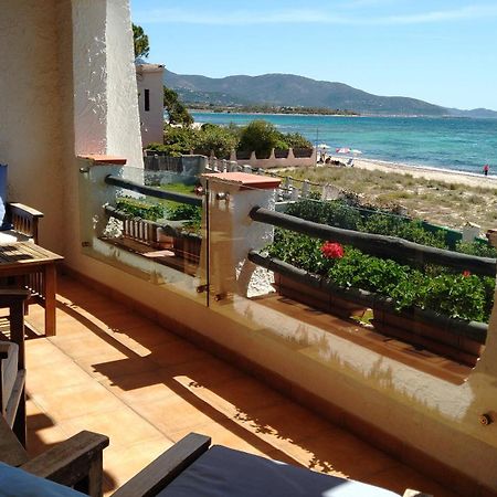 In Front Of The Beach - La Terrazza Sul Mare Flumini di Quartu Luaran gambar