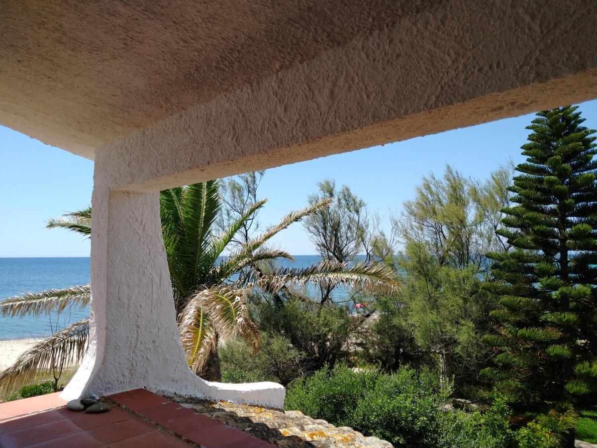 In Front Of The Beach - La Terrazza Sul Mare Flumini di Quartu Luaran gambar